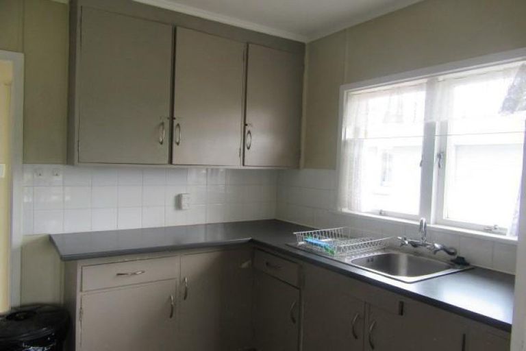 Photo of property in 6 Cameron Road, Hamilton East, Hamilton, 3216