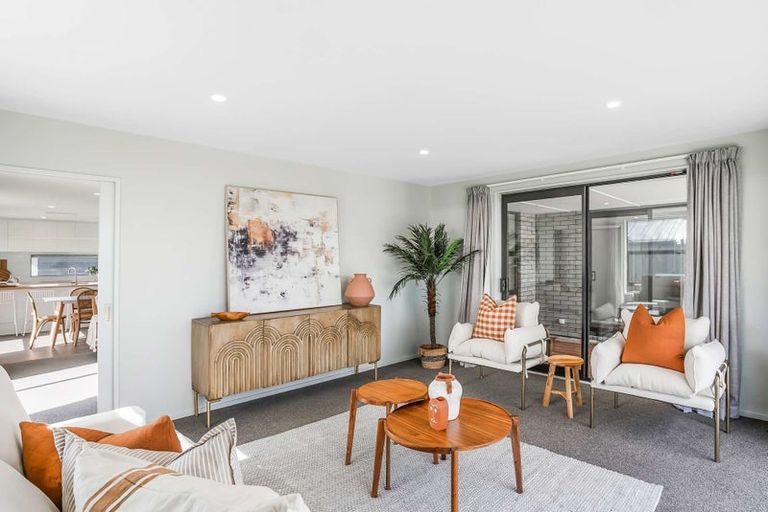 Photo of property in 6 Marcoola Drive, Rolleston, 7614