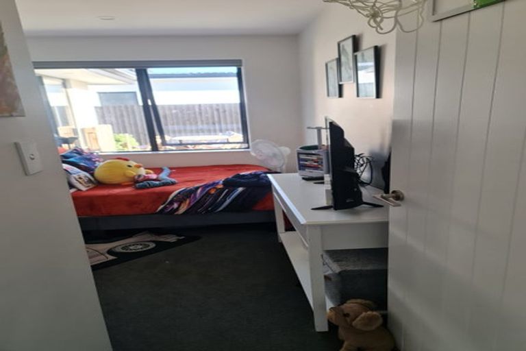 Photo of property in 14 Orchiston Way, Lincoln, 7608