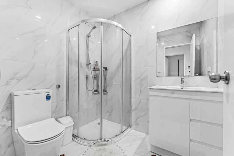 Photo of property in 127e Russell Road, Manurewa, Auckland, 2102