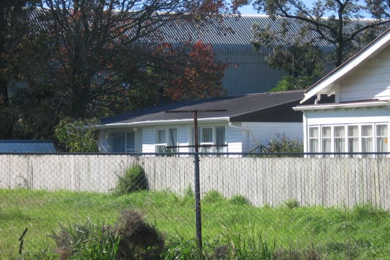 Photo of property in 31 Garelja Road, Henderson, Auckland, 0612