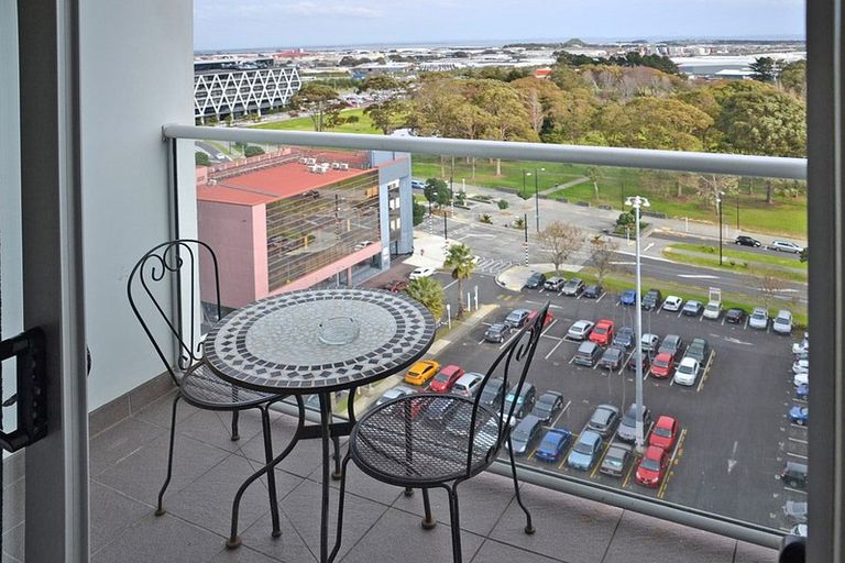 Photo of property in 1102/17 Osterley Way, Manukau, Auckland, 2104