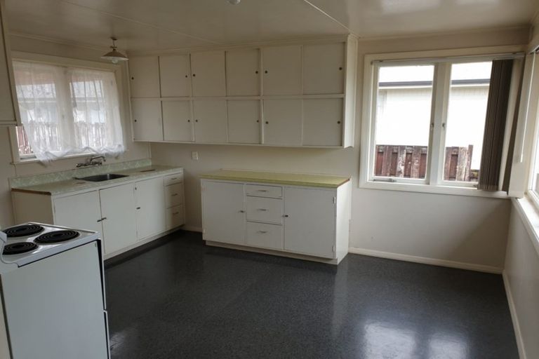 Photo of property in 6 Inverness Avenue, Hamilton East, Hamilton, 3216