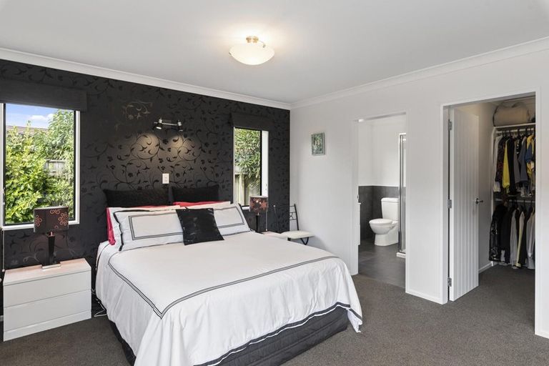 Photo of property in 65 Kotuku Drive, Paraparaumu Beach, Paraparaumu, 5032