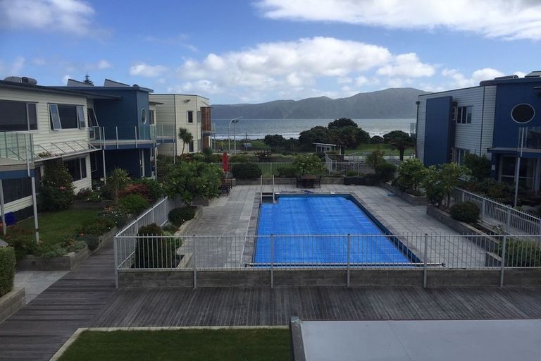 Photo of property in 4-u24 Seaview Road, Paraparaumu Beach, Paraparaumu, 5032
