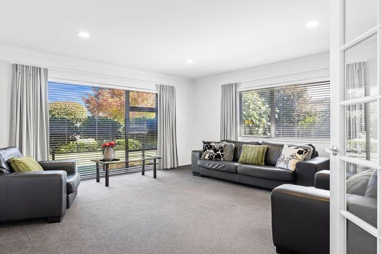 Photo of property in 30 Taiore Crescent, Marshland, Christchurch, 8083