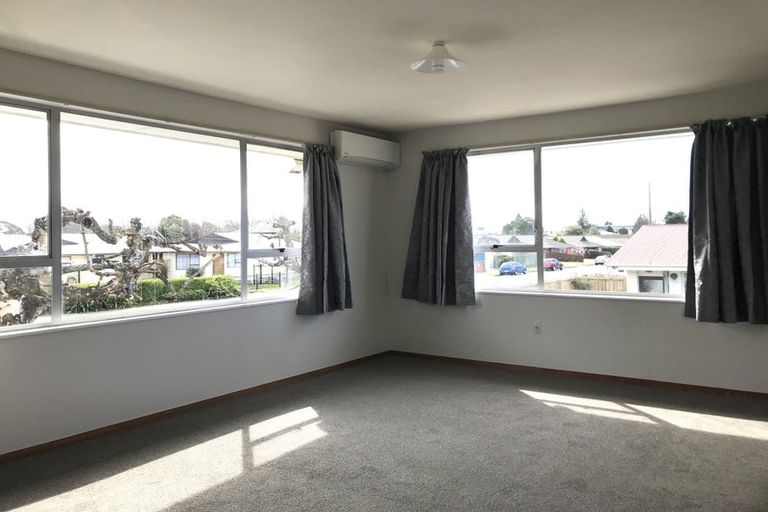 Photo of property in 26b Peer Street, Upper Riccarton, Christchurch, 8041