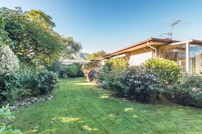 Photo of property in 39a Sylvan Avenue, Waikanae, 5036