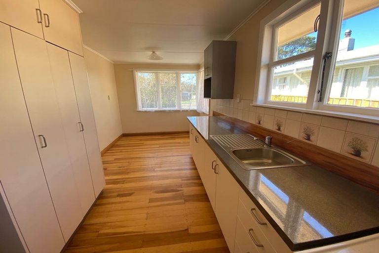 Photo of property in 61 Taumaihi Street, Bulls, 4818