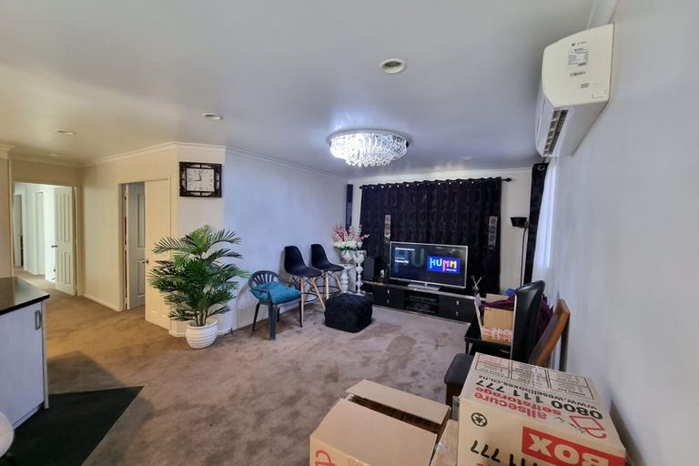 Photo of property in 7 Frederick Reece Drive, The Gardens, Auckland, 2105