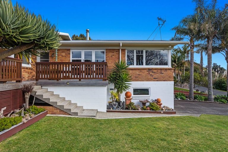 Photo of property in 25 Mokorua Parade, Whakatane, 3120