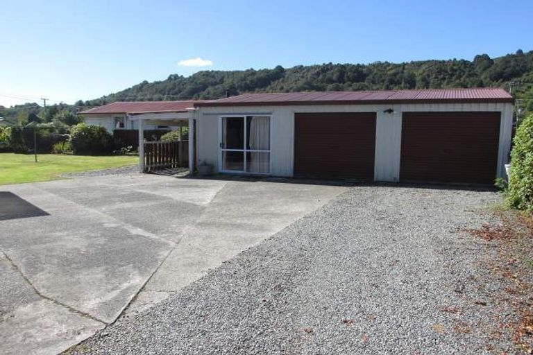Photo of property in 71 Main Street, Reefton, 7830