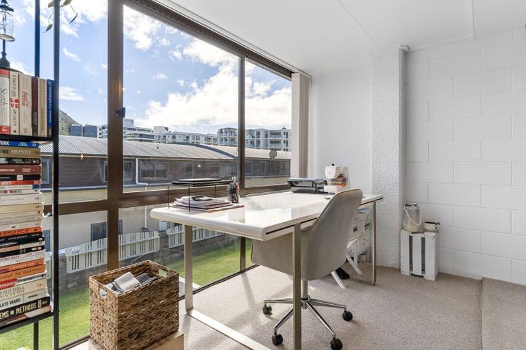 Photo of property in 40 Maunganui Road, Mount Maunganui, 3116