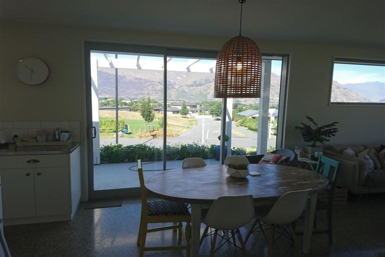 Photo of property in Kamahi Street, Wanaka, 9305
