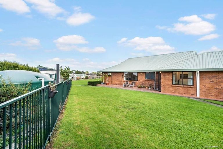 Photo of property in 98a Pukekohe East Road, Pukekohe, 2677