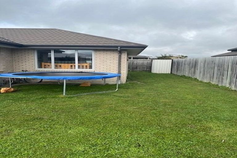 Photo of property in 43 Cassino Street, Rangiora, 7400