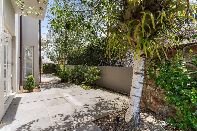 Photo of property in 12a Victoria Avenue, Dannevirke, 4930