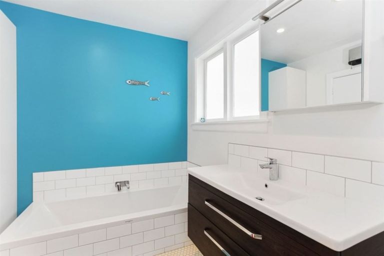 Photo of property in 167 Knowles Street, St Albans, Christchurch, 8052