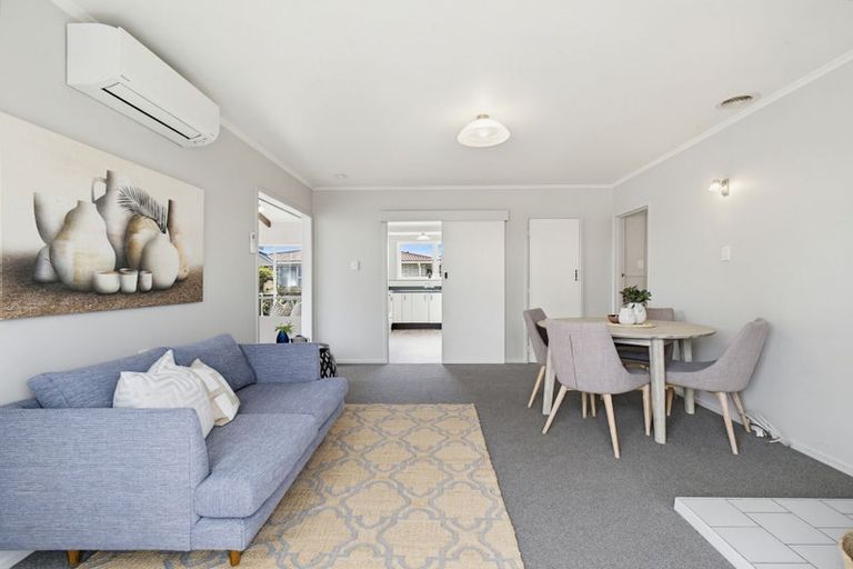 Photo of property in 23 Cargill Avenue, Feilding, 4702
