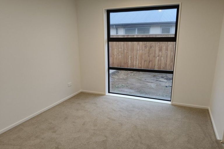 Photo of property in 18 Crossley Avenue, Woodend, 7610