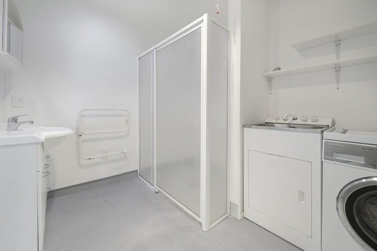 Photo of property in 8e Heath Street, Mount Maunganui, 3116