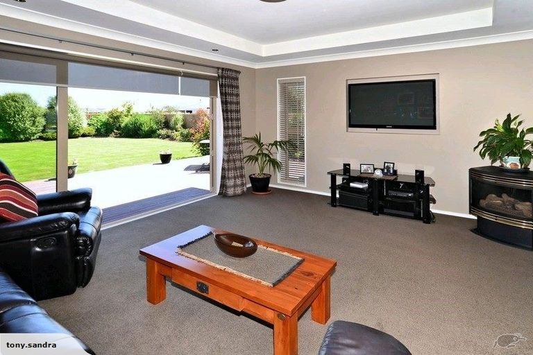 Photo of property in 1 Christie Place, Rolleston, 7614