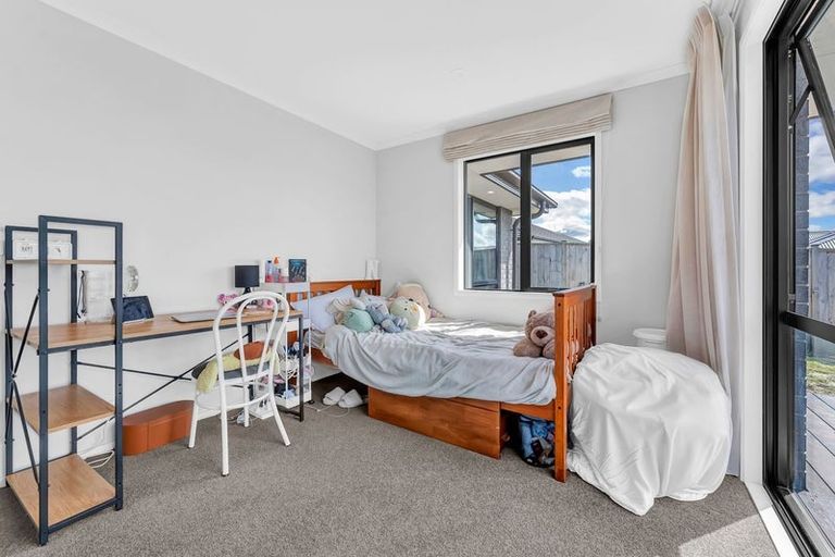 Photo of property in 8 Otto Lane, Pokeno, 2402