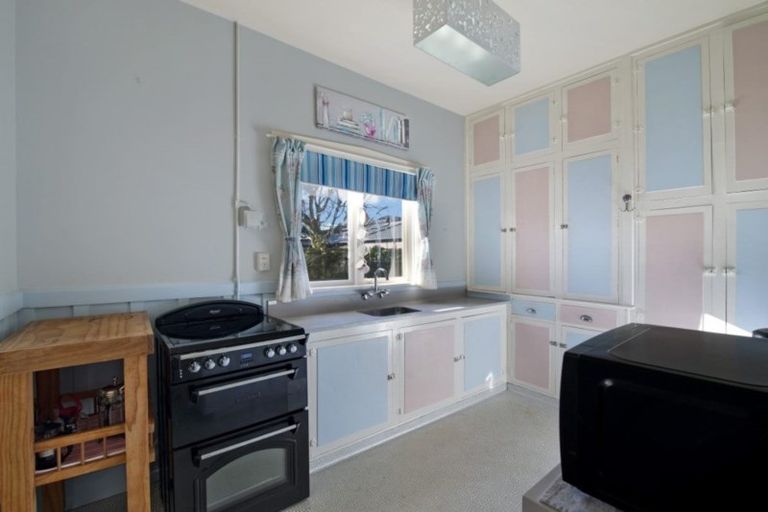 Photo of property in 63 Diamond Avenue, Spreydon, Christchurch, 8024