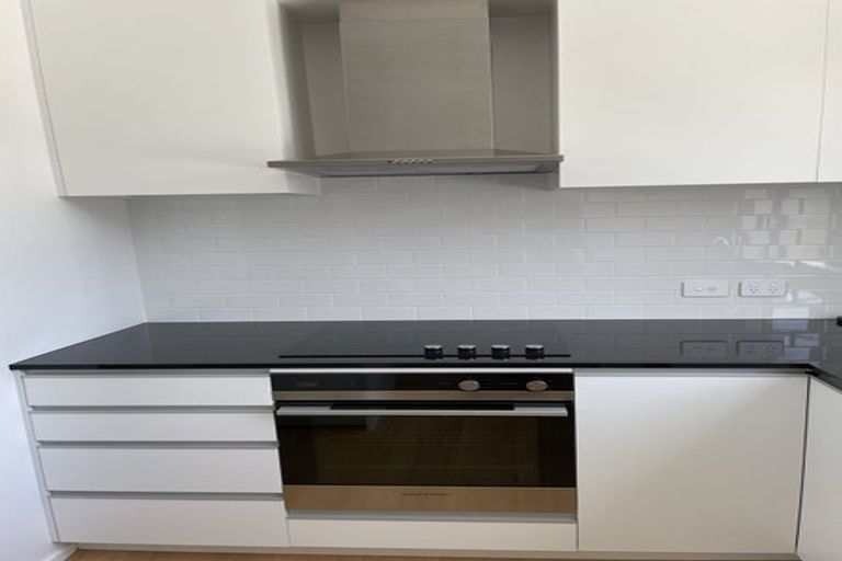 Photo of property in 10c Beauchamp Street, Karori, Wellington, 6012