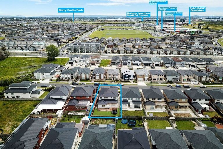 Photo of property in 14 Fong Road, Flat Bush, Auckland, 2019
