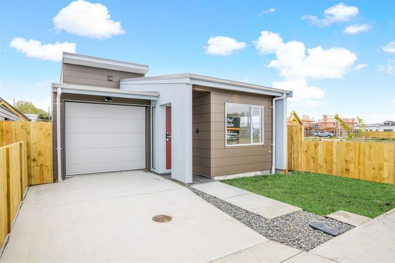 Photo of property in 4 Heihei Street, Papakura, 2110