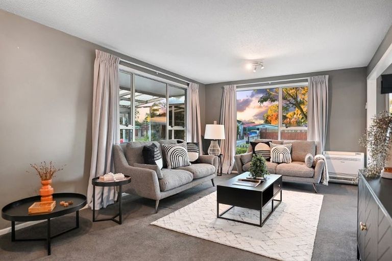 Photo of property in 12 Malabar Crescent, Broomfield, Christchurch, 8042