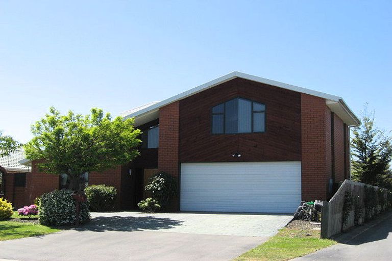 Photo of property in 64 Fairweather Crescent, Kaiapoi, 7630