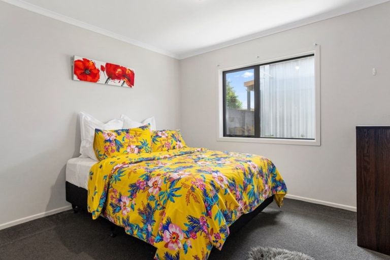 Photo of property in 2 Harris Street, Te Puke, 3119