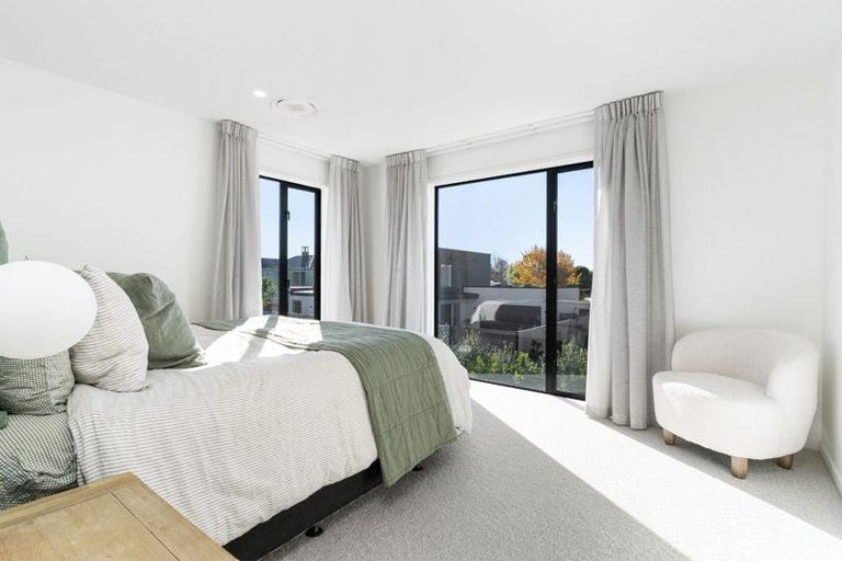 Photo of property in 10a Memorial Avenue, Ilam, Christchurch, 8053