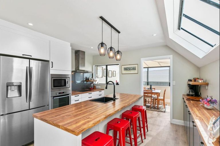 Photo of property in 16j Hobson Street, Thorndon, Wellington, 6011