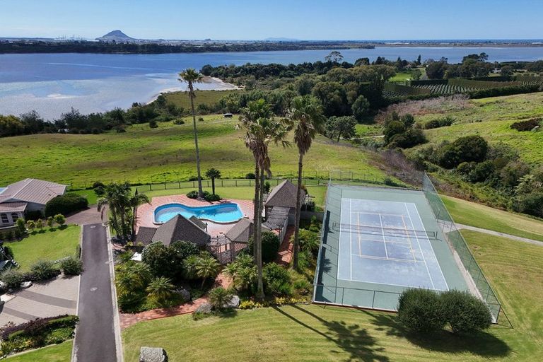 Photo of property in 674l Ranginui Road, Welcome Bay, Tauranga, 3175