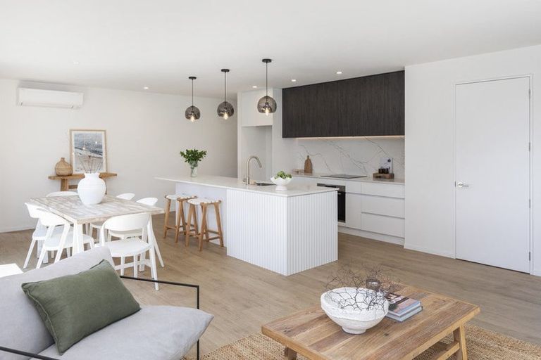 Photo of property in 87 Clare Road, St Albans, Christchurch, 8014