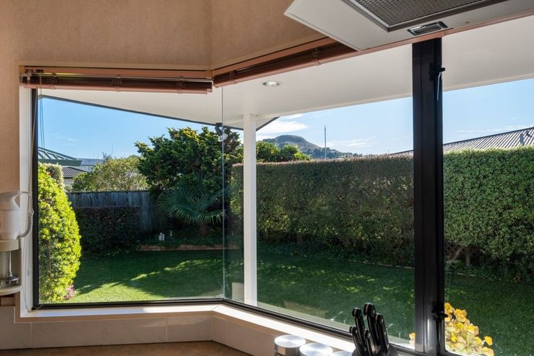 Photo of property in 50a Church Road, Taradale, Napier, 4112