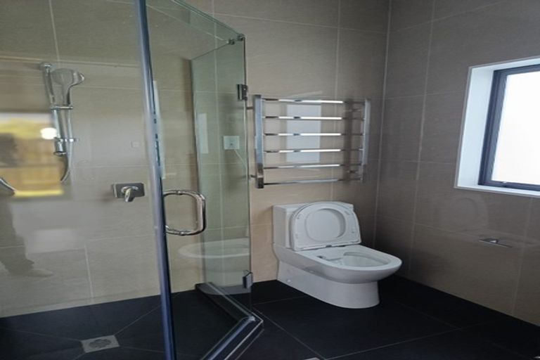 Photo of property in 23f Great South Road, Papatoetoe, Auckland, 2025