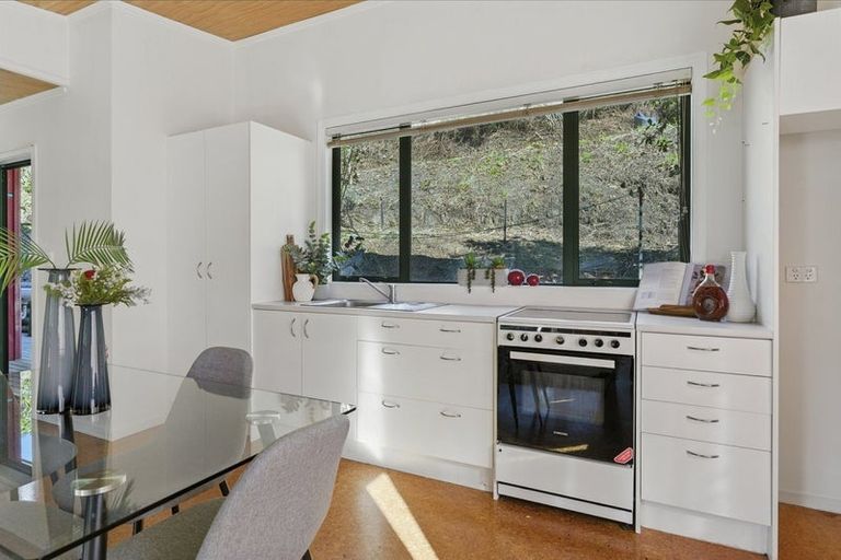 Photo of property in 15 Robinson Road, The Brook, Nelson, 7010