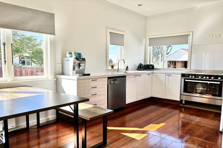 Photo of property in 25 Porangahau Road, Waipukurau, 4200