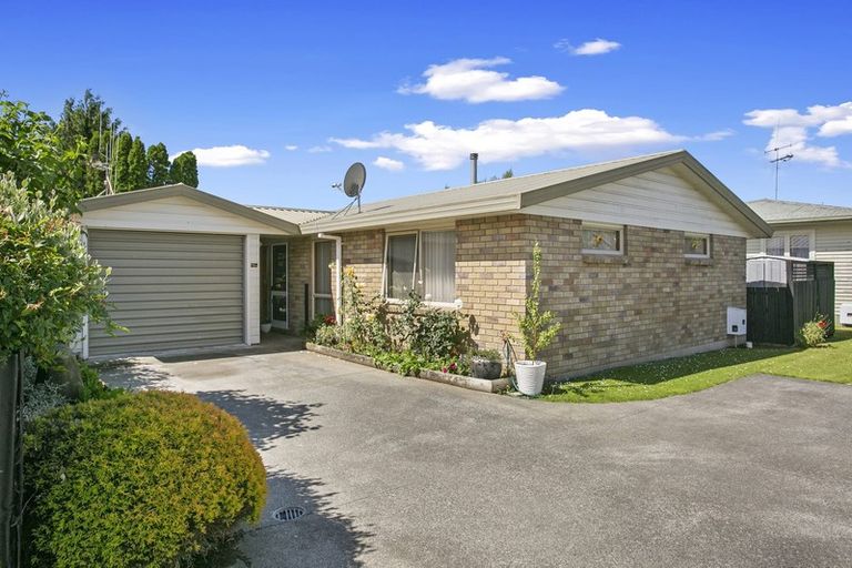 Photo of property in 79a Grey Street, Cambridge, 3434