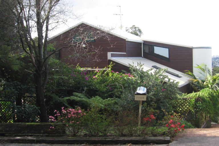 Photo of property in 228 Old Titirangi Road, Titirangi, Auckland, 0604