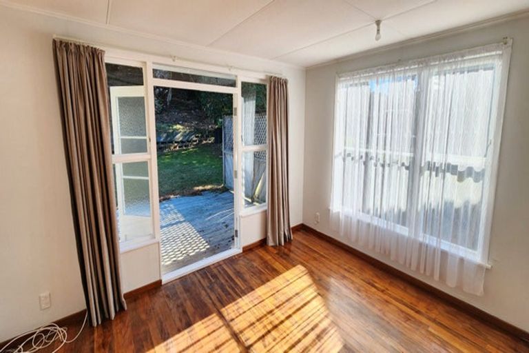 Photo of property in 12 Regent Place, Blagdon, New Plymouth, 4310