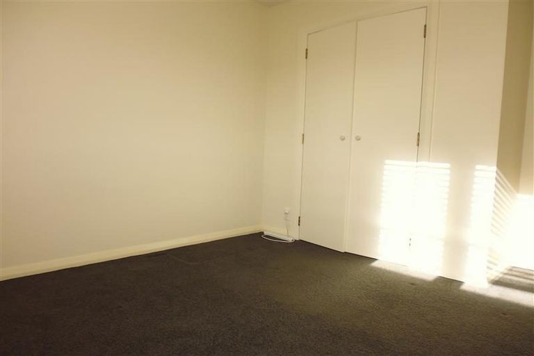 Photo of property in 27 Townsend Road, Miramar, Wellington, 6022