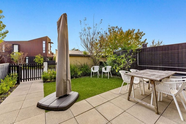 Photo of property in 206 Hobsonville Point Road, Hobsonville, Auckland, 0616