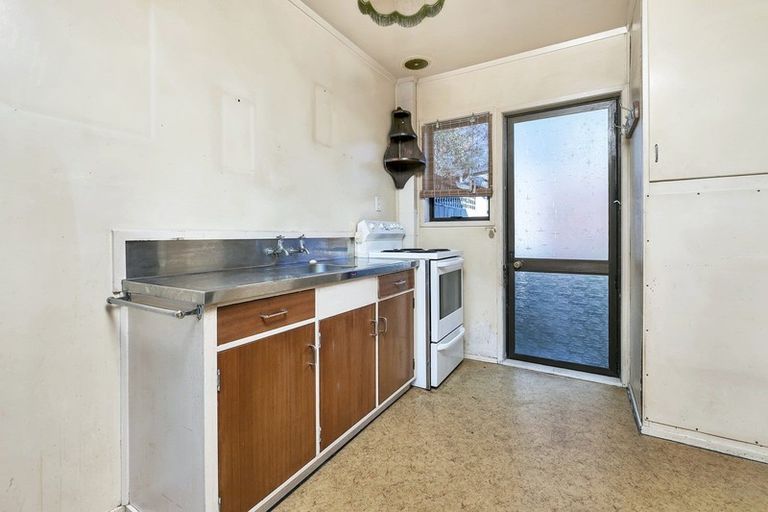 Photo of property in 21/85 Edmonton Road, Henderson, Auckland, 0612