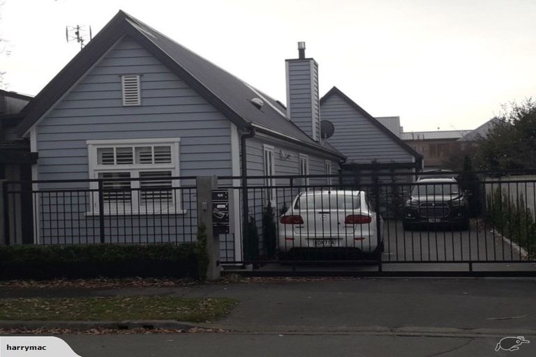 Photo of property in 167 Peterborough Street, Christchurch Central, Christchurch, 8013