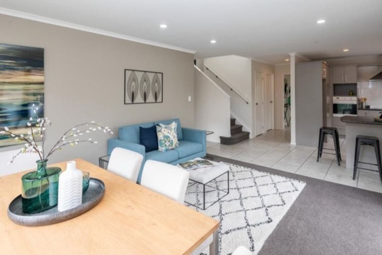 Photo of property in 50 Cyril French Drive, Flat Bush, Auckland, 2016